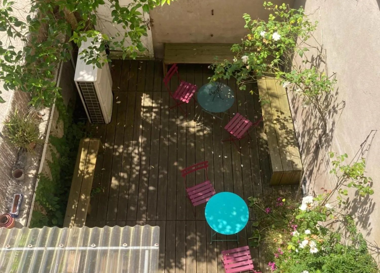 Chambre D'Hote Avec Cour Privative Saint-Sulpice ベッド・アンド・ブレックファスト